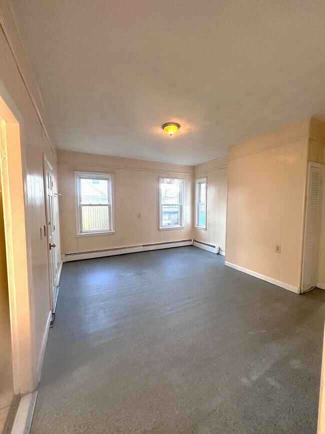 6 Young Ave unit 1, Providence, RI 02908 - photo 7