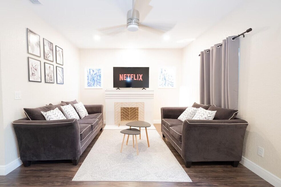 3409 N 12th St unit ID1244315P, Tampa, FL 33605 - photo 1