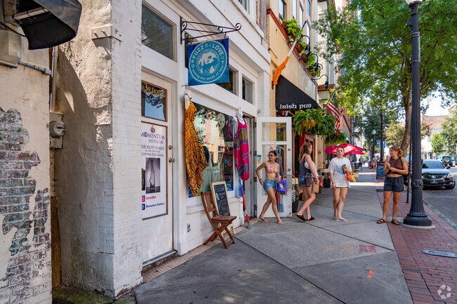 Sunset Park residents can get to Downtown Wilmington's shops in minutes.