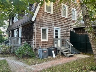 126 S Bellevue Ave Unit first floor, Wayne, PA 19087