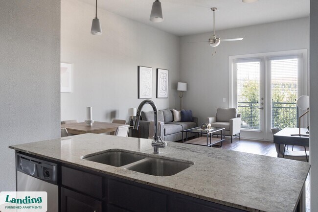 4300 Cromwell Dr unit 7310, Kyle, TX 78640 - photo 5