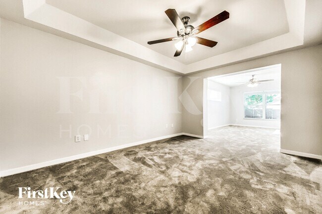 6017 Kiteridge Dr, Lithia, FL 33547 - photo 4