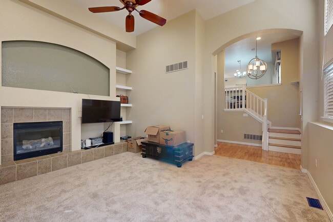 9315 Amison Cir unit 106, Parker, CO 80134 - photo 2