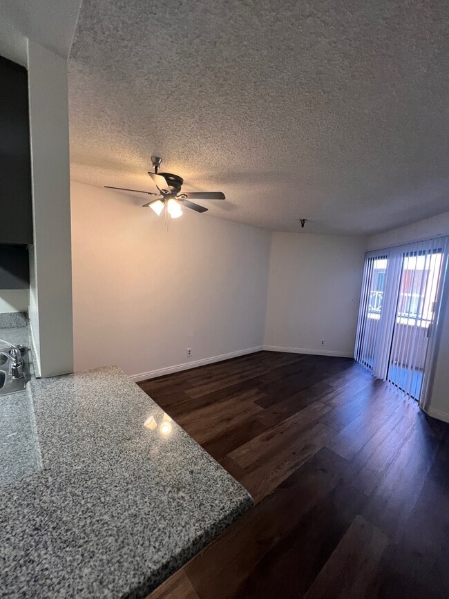 1791 Sycamore Ave N unit 304, Los Angeles, CA 90028 - photo 7