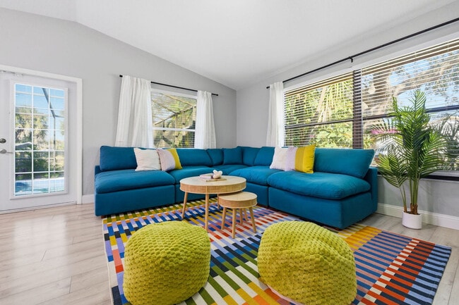 1628 12th St SW unit ID1364130P, Largo, FL 33778 - photo 3