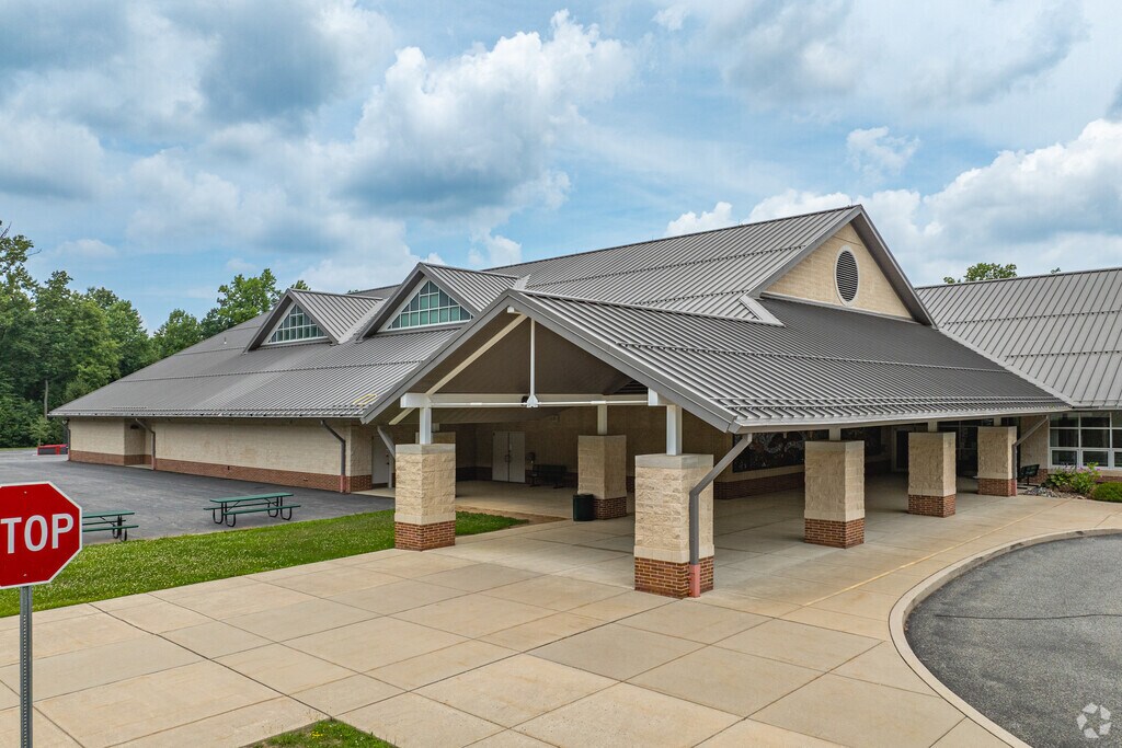West Vincent Elementary School is a highly rated public school with an A rating from Niche.