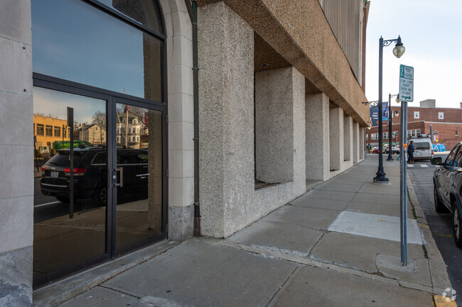 Close to Founders Academy is located in the historical town of Woonsocket, Rhode Island.