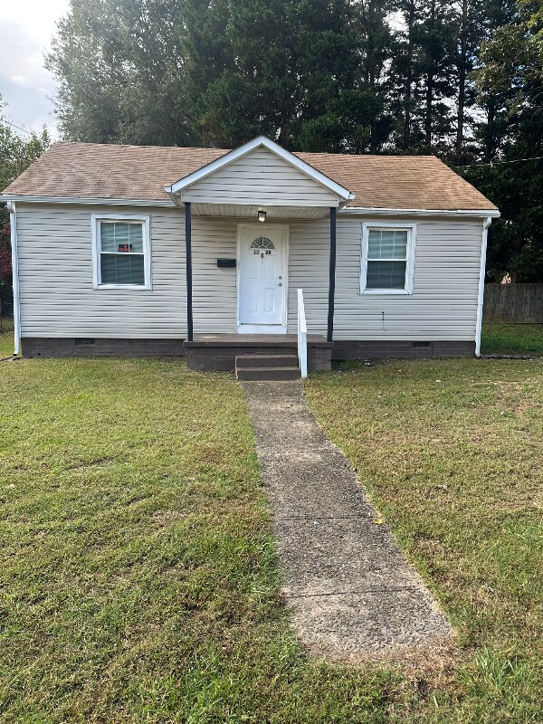 1120 Junia Ave, Winston-Salem, NC 27107