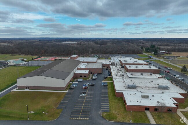 Union Township Middle School has an A- on Niche.