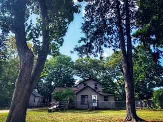 216 1st St, Whitehall, MI 49461