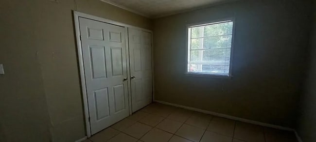 2401 S Linden St unit 2, Pine Bluff, AR 71603 - photo 3