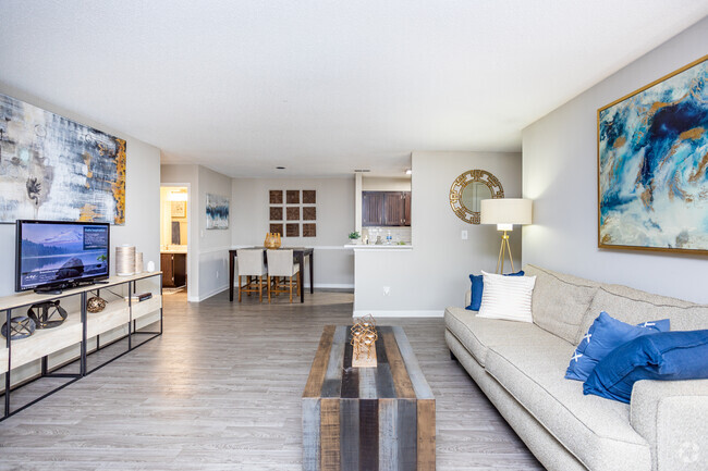 2BR, 2BA - 1,152SF - Living Room