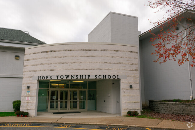 Hope Township Elementary School provides education in the neighborhood of 
Hope Township.
