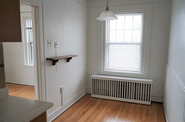 809 E Kingsley St, Ann Arbor, MI 48104 - photo 4