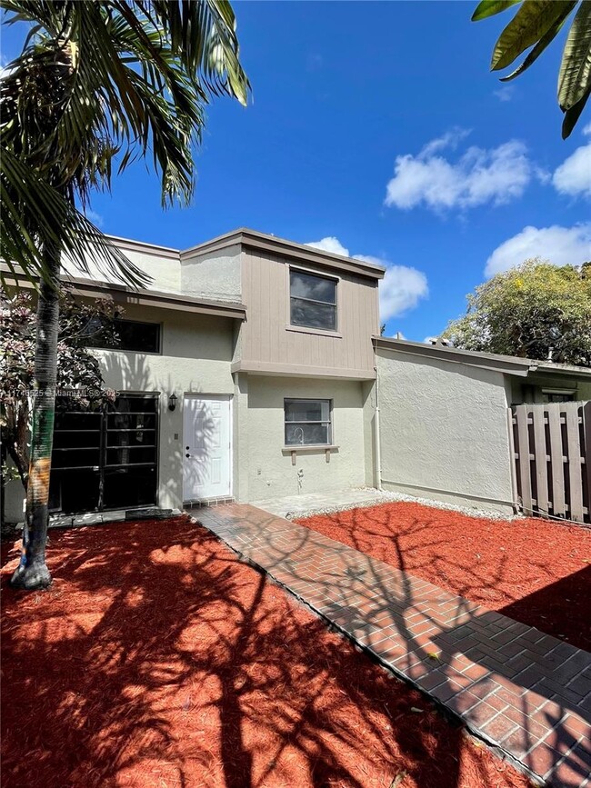 10588 SW 112th Ave, Miami, FL 33176