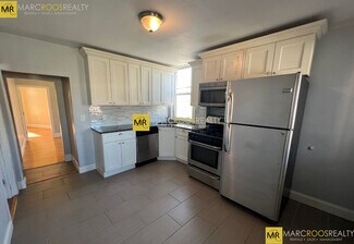 26 Chelsea St Unit 20 Chelsea St #3, Boston, MA 02128