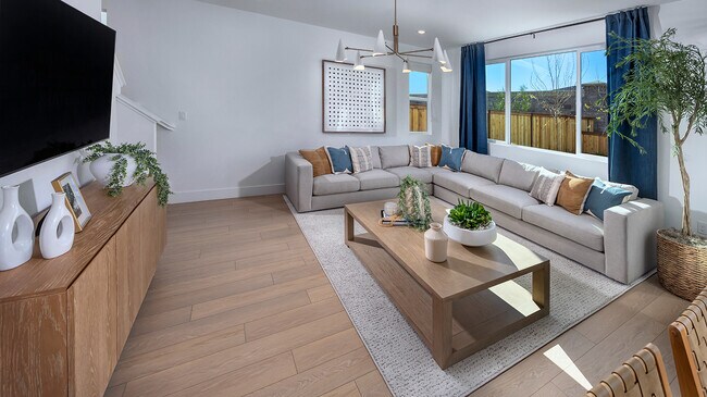 1114 N Bianca Ln, Mountain House, CA 95391 - photo 5