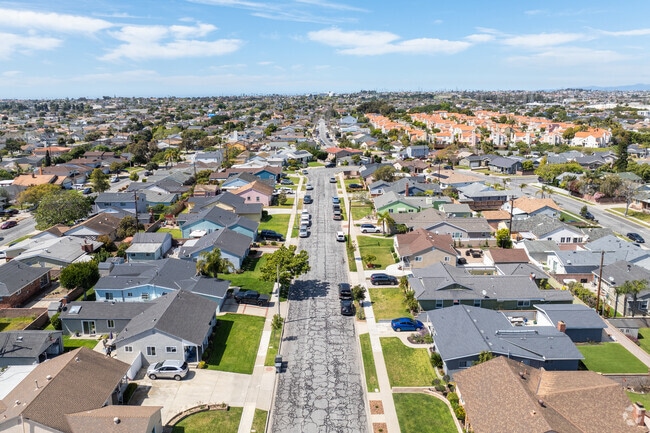 West Torrance, CA has an eclectic mix of single family homes.