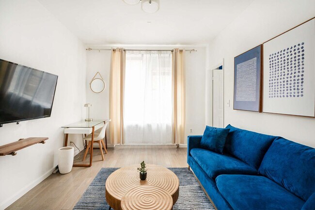 428-430-430 W 47th St unit ID1021830P, New York, NY 10036 - photo 4