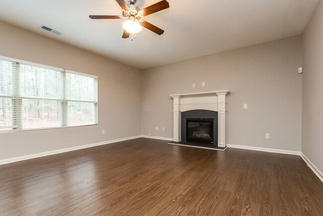 261 Chandler Bluff Ct SE, Grayson, GA 30017 - photo 6