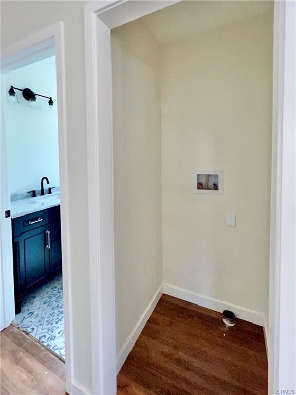 13106 Jouett St unit 13106 JOUETT, Los Angeles, CA 91331 - photo 6