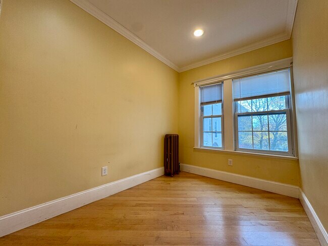 156 Magazine St unit 23, Cambridge, MA 02139 - photo 3