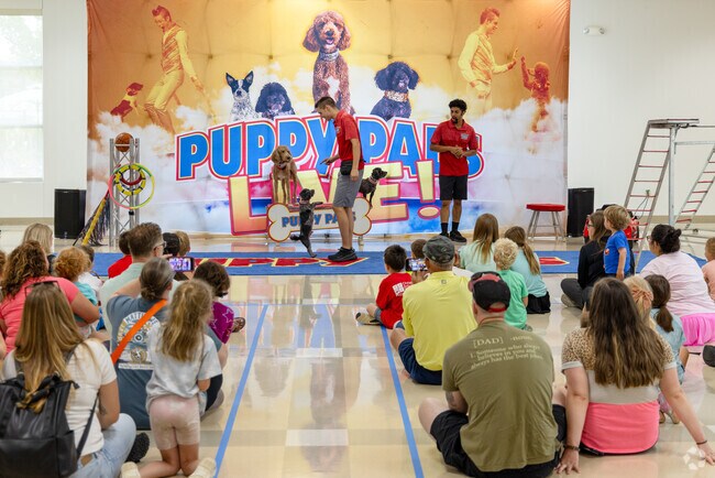 Puppy Pals Live takes place at Discovery Center Museum.