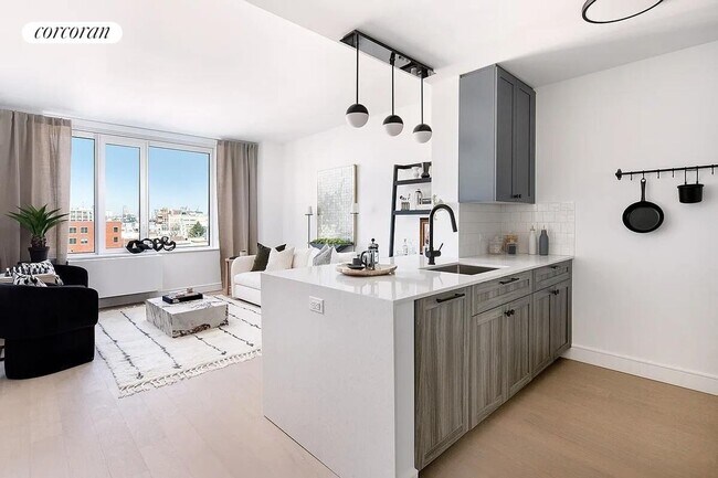 36-20 Steinway St, Queens, NY 11101 - photo 4