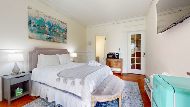 1029 Beacon St unit 3, Brookline, MA 02446 - photo 3