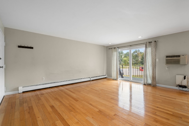 28 Fernview Ave unit 10, North Andover, MA 01845 - photo 1