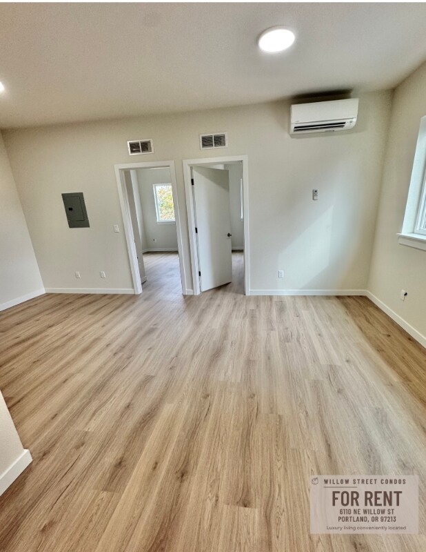 6110 NE Willow St unit 203, Portland, OR 97213 - photo 3