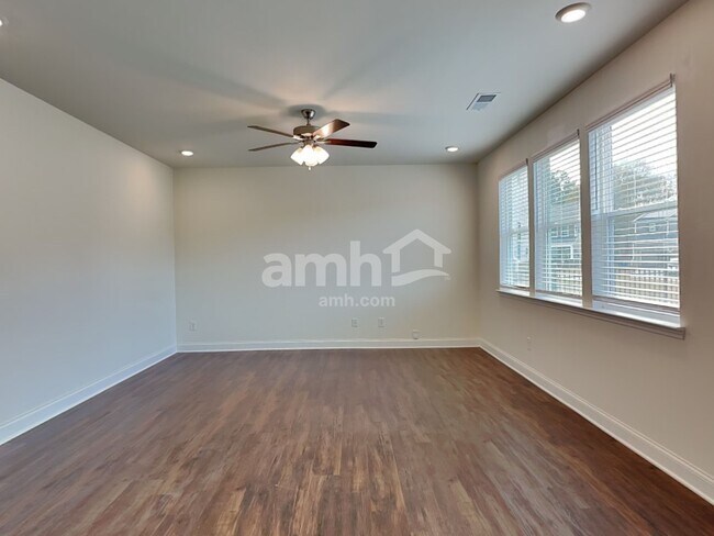 768 Carnaby Ln, Dacula, GA 30019 - photo 6