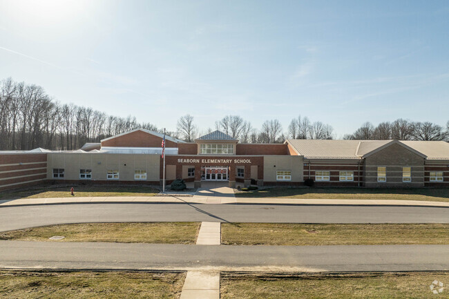 Seaborn Elementary School in Mineral Ridge, Ohio root for the Rams.