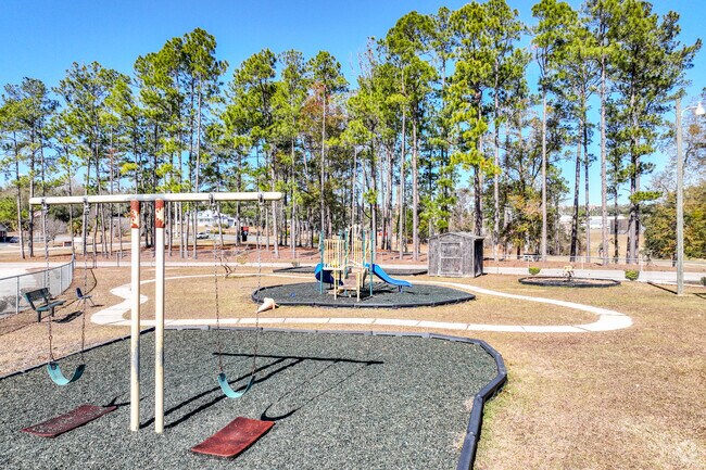 Chattahoochee Elementary School is located in downtown Chattahoochee.