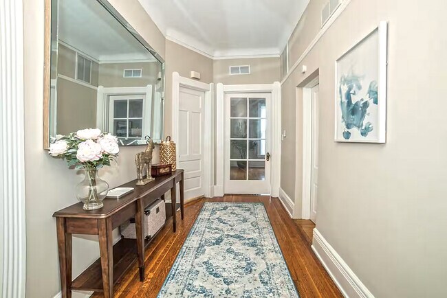 1104 Cross Ln unit 2, Cincinnati, OH 45206 - photo 5