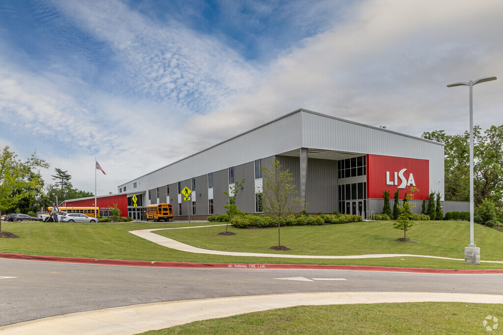 LISA Academy Rogers - Bentonville Elementary School is a public, charter school in Rogers.