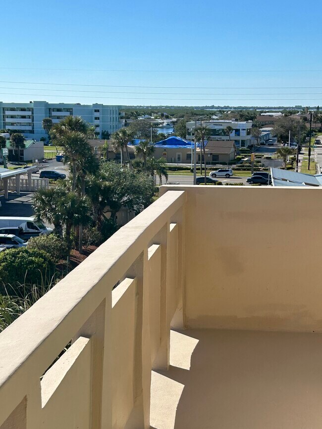 Twin Towers unit 209-N, Cocoa Beach, FL 32931 - photo 3