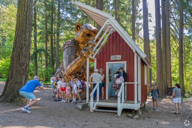 Learn about Nordic lifestyle and play with the Olle Bolle Troll in Metzger.