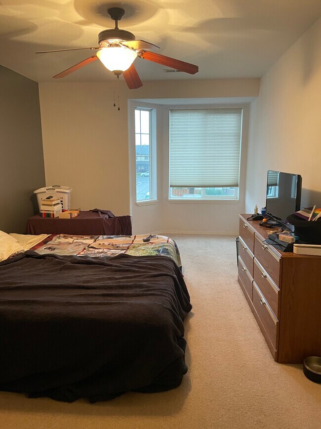 877 Forestglen Dr unit Condo For Rent, Bozeman, MT 59718 - photo 6