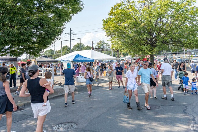 Tent, shade, and bright sun were all available on a perfect day during the Fairfield Oktoberfest