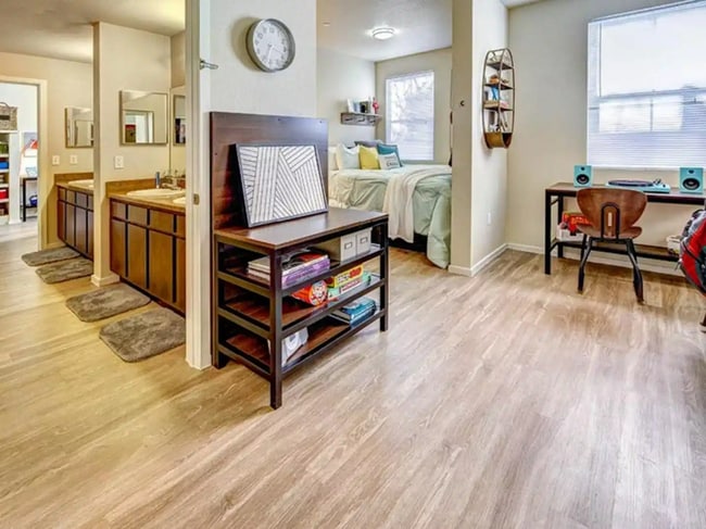 420 Redondo W Dr unit Jemez, Albuquerque, NM 87106 - photo 3