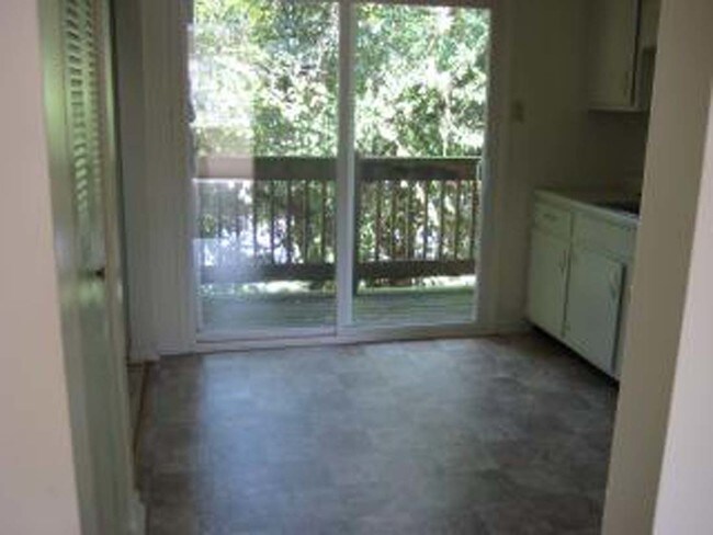 Northcrest, Bloomington, IN 47404 - photo 6