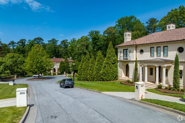 Mount Paran-Northside is still growing with newer cul-de-sacs.