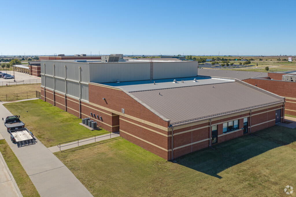 Leslie F. Roblyer Middle School