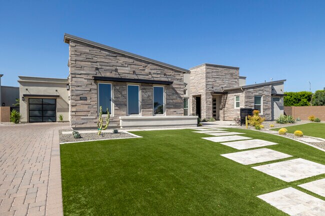 Modern architecture defines some of the newer neighborhoods in North Peoria.