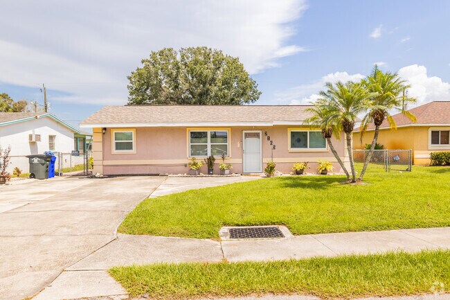 Live in your own paradise in Hope Gardens in Fort Myers, FL.