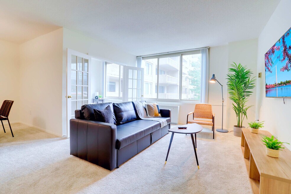 1600 S Eads St unit FL6-ID1022408P, Arlington, VA 22202 - photo 1