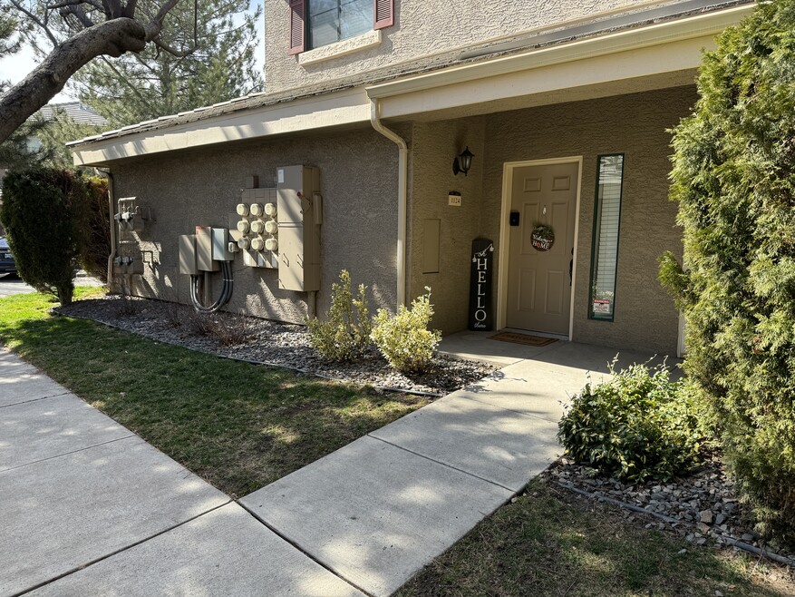 900 S Meadows Pkwy unit 1124, Reno, NV 89521 - photo 1