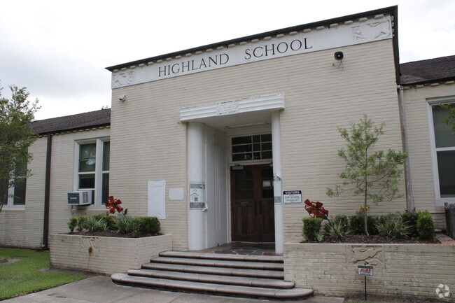 Highland Elementary School