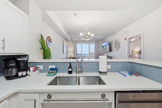 Calypso Tower III unit 3-606, Panama City Beach, FL 32413 - photo 5
